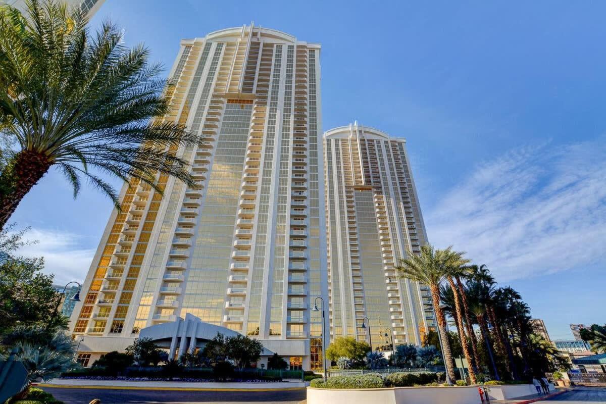 Mgm Signature-31-702 1bedroom 2bath Balcony Las Vegas